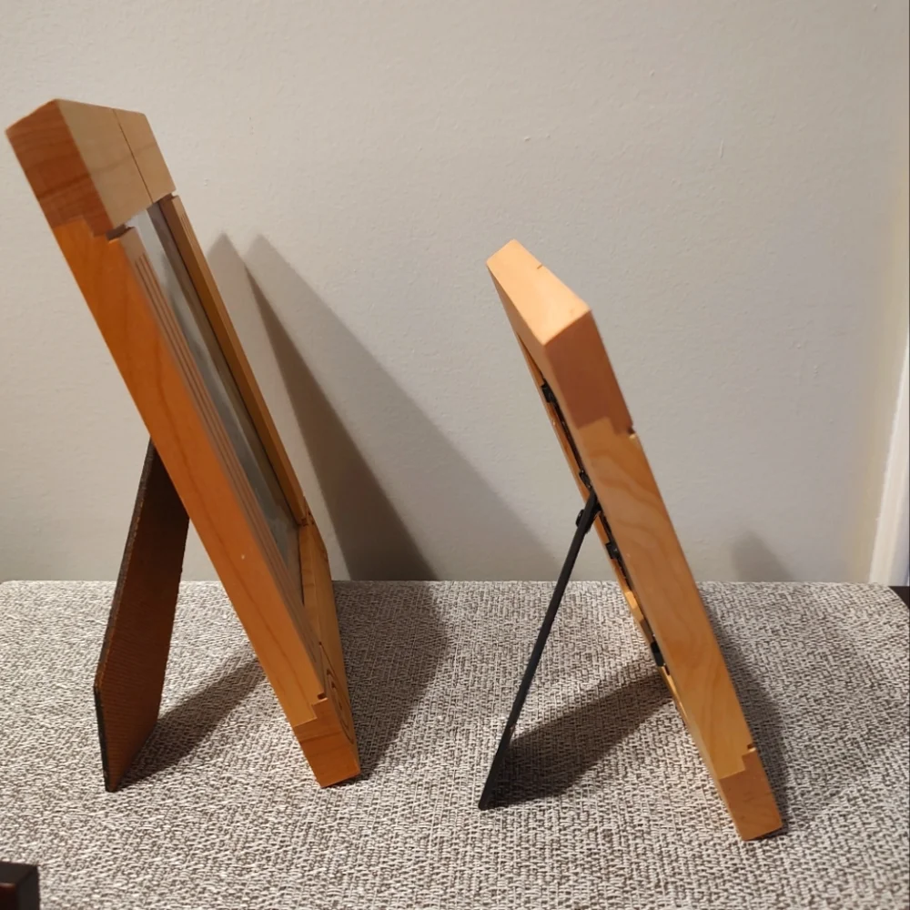 Set of 2 Light Wood Photo Frames